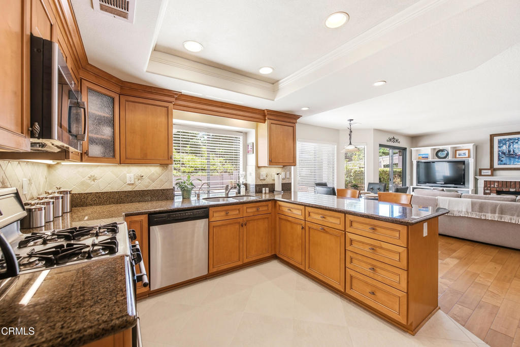 13198 Sleepy Wind Street Property Photo 18