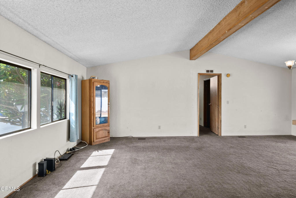 975 W Telegraph Road 122 Property Photo 4