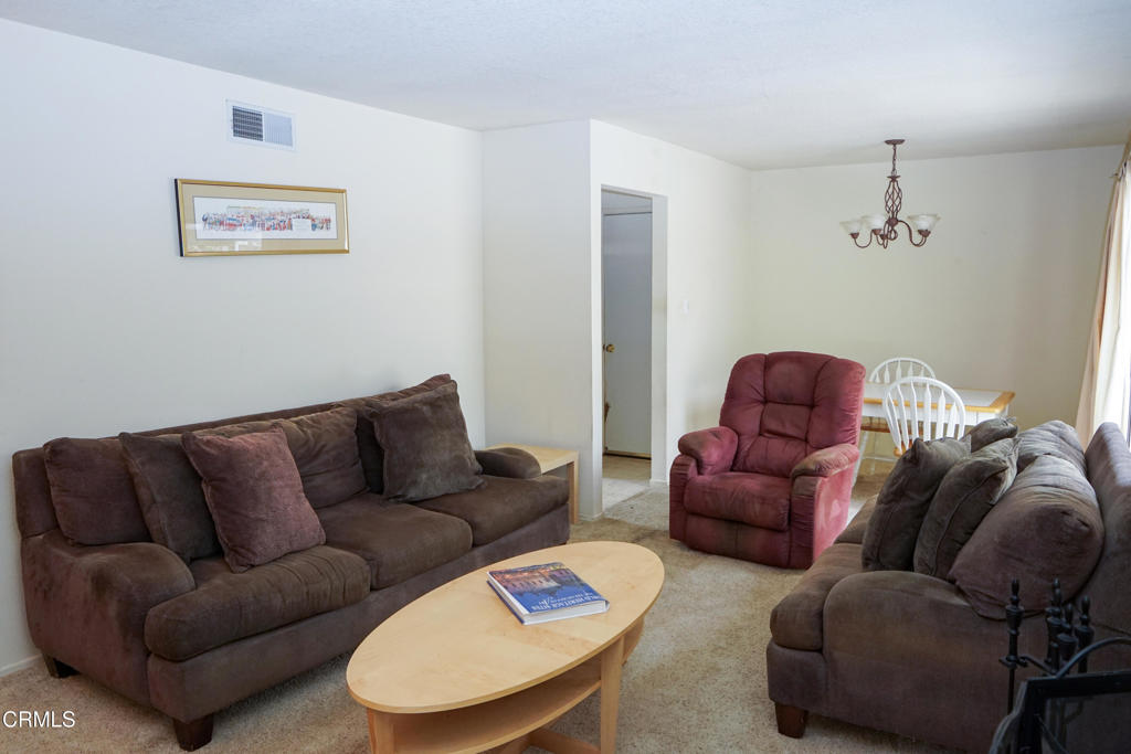 607 Calle Tulipan Property Photo 7