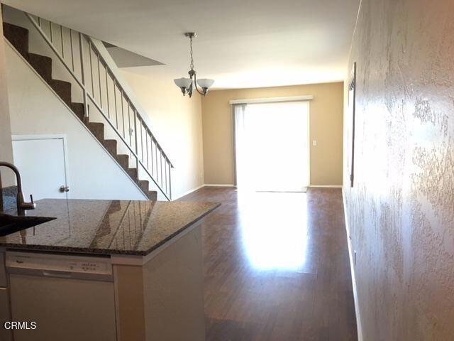 201 E Surfside Drive Property Photo 4