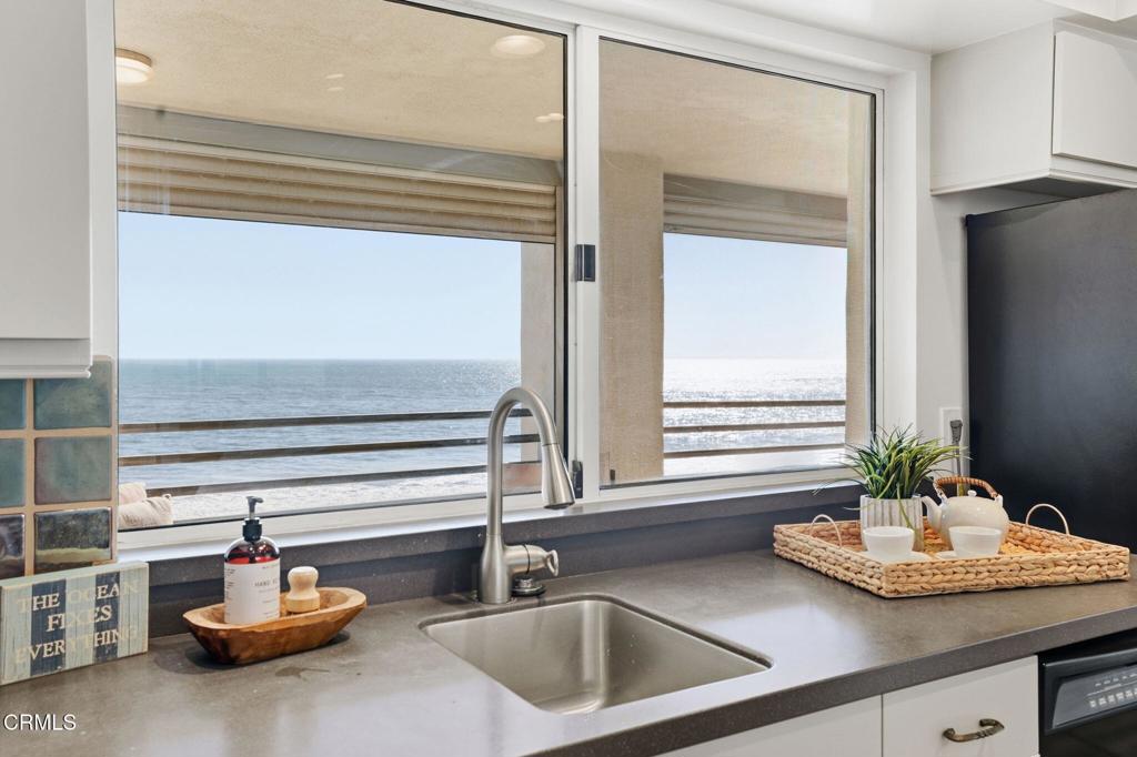 3512 Pacific Coast Highway Property Photo 17