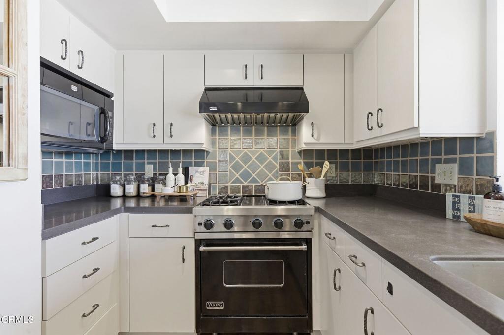 3512 Pacific Coast Highway Property Photo 19