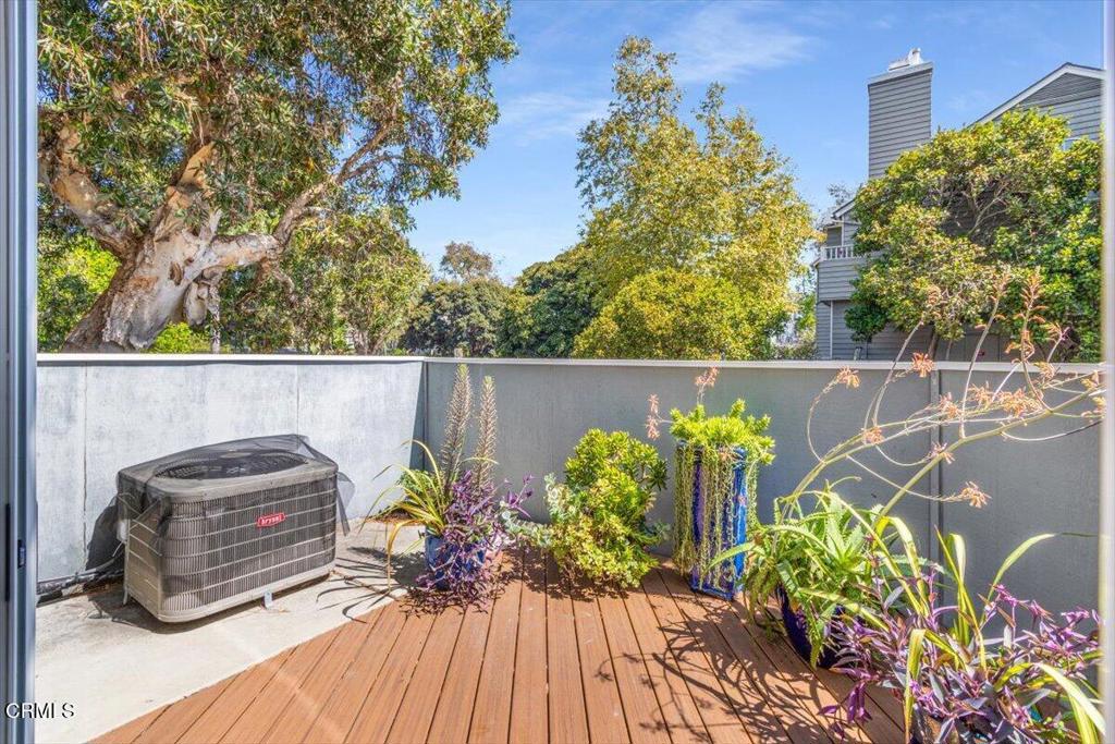 1068 Stravinsky Lane Property Photo 46