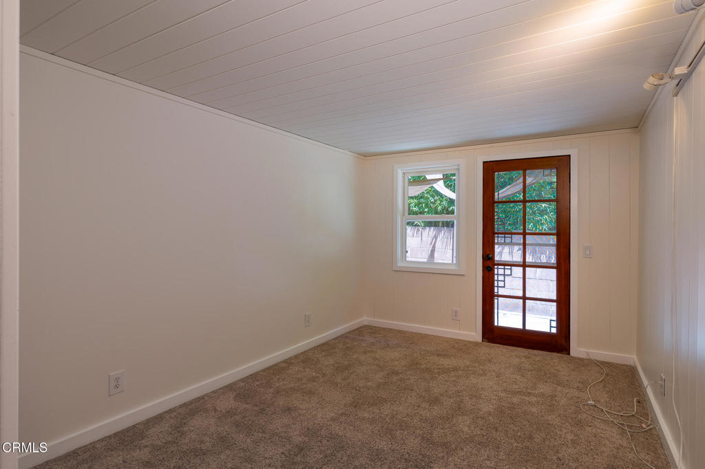 8111 Santa Ana Road Property Photo 11