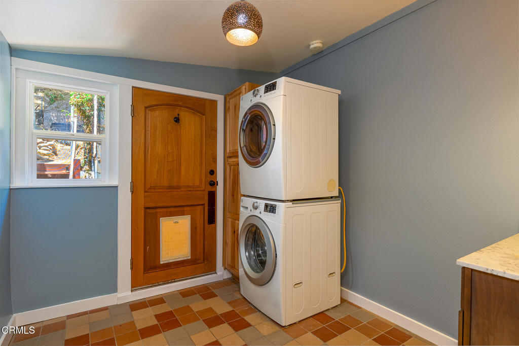 8111 Santa Ana Road Property Photo 16