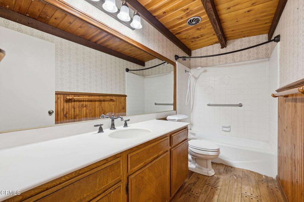 1122 Casitas Court Property Photo 28