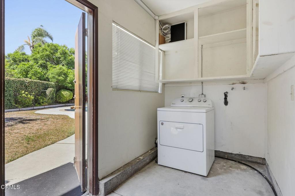 1122 Casitas Court Property Photo 35