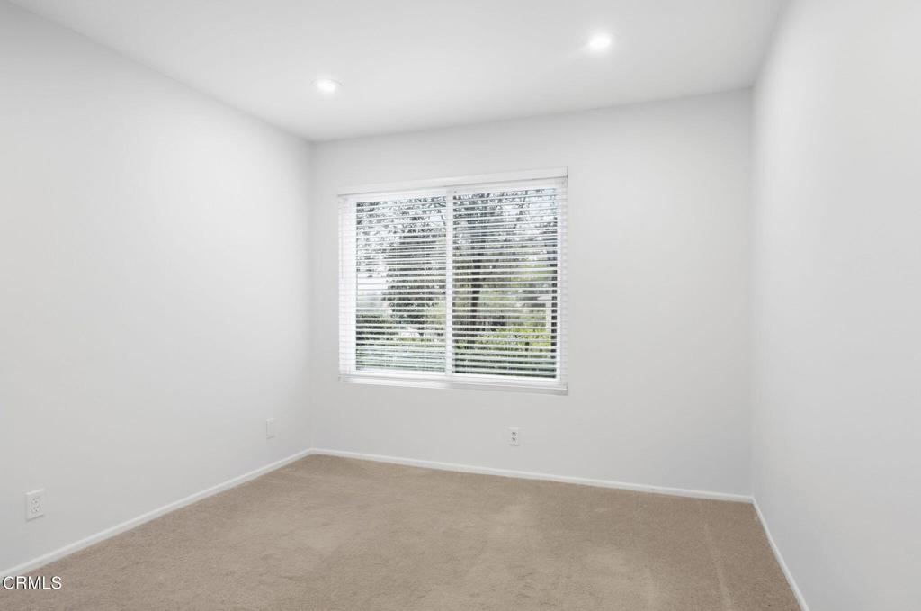 751 Birchpark Circle 102 Property Photo 14