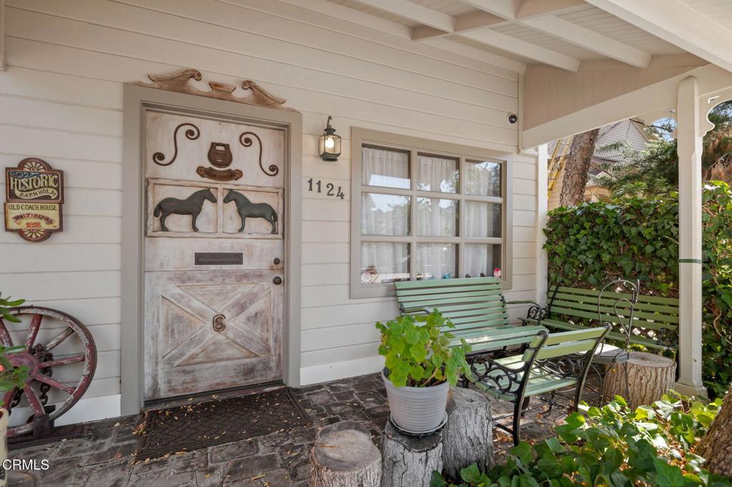 1124 Bath Street Property Photo 3