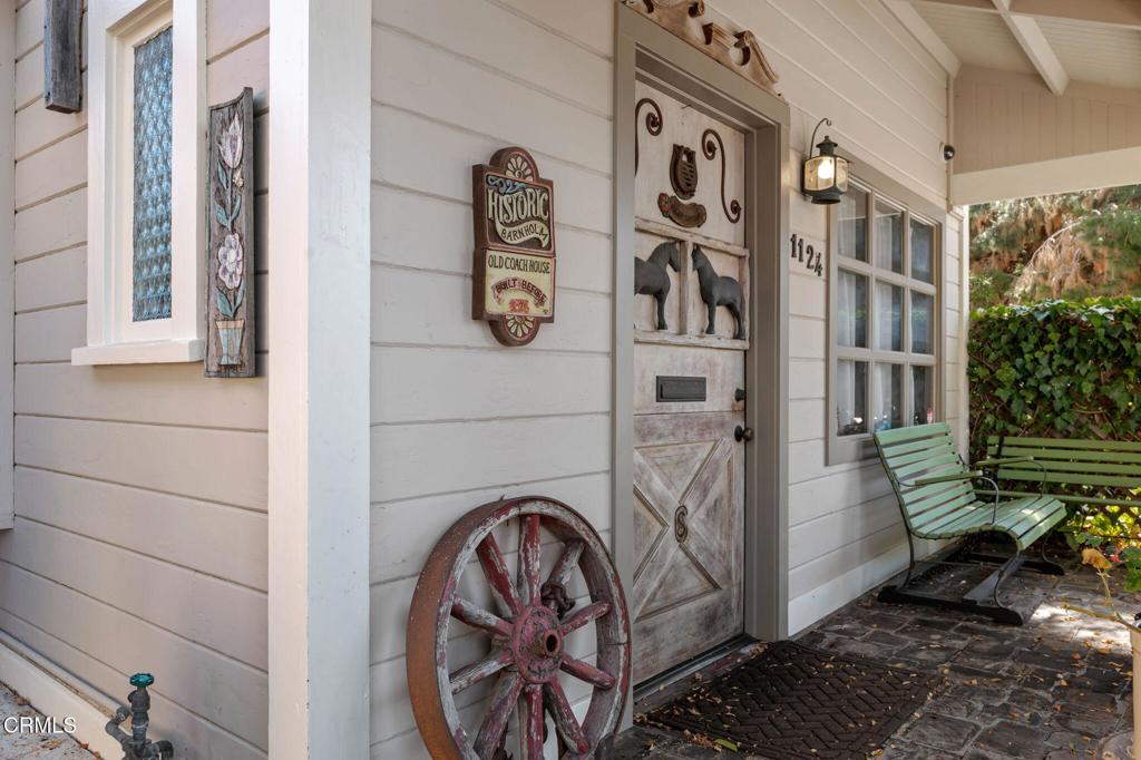 1124 Bath Street Property Photo 4