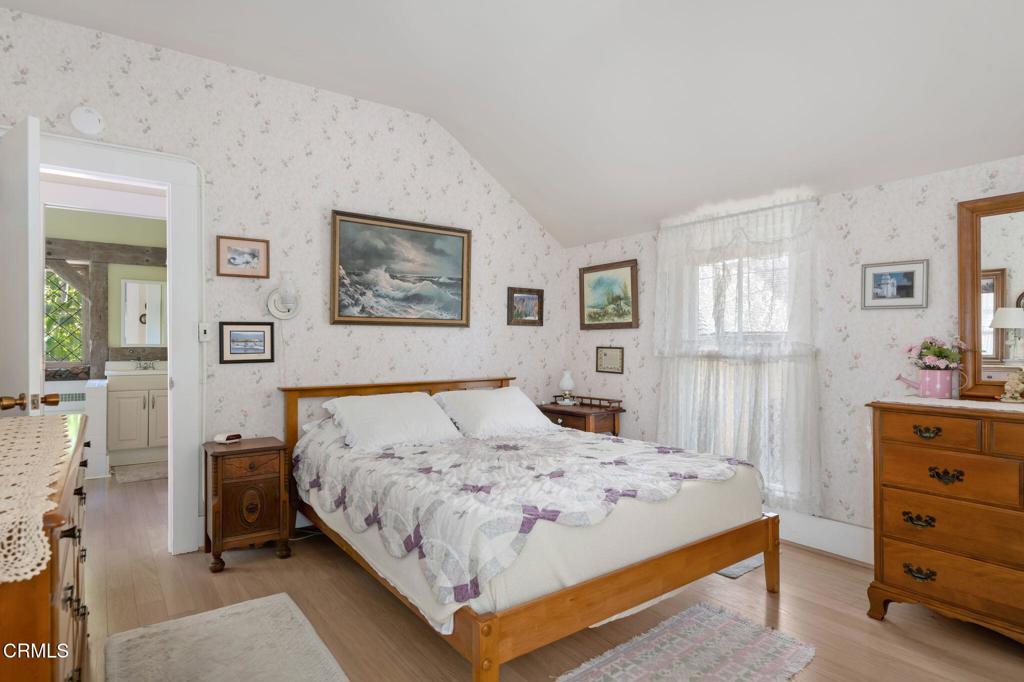 1124 Bath Street Property Photo 16