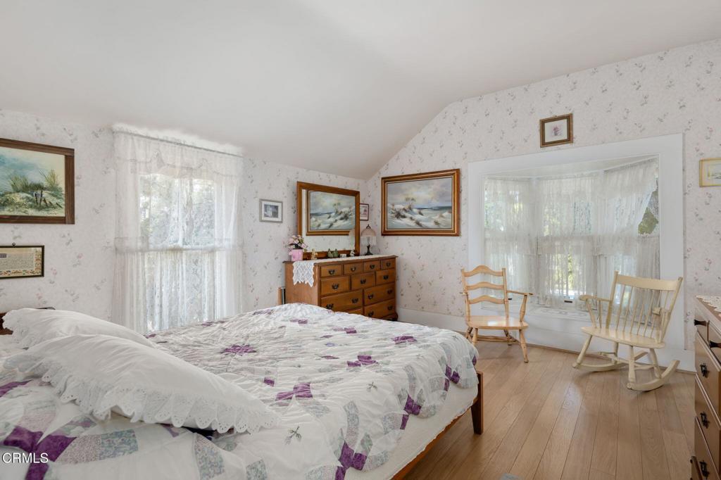 1124 Bath Street Property Photo 17