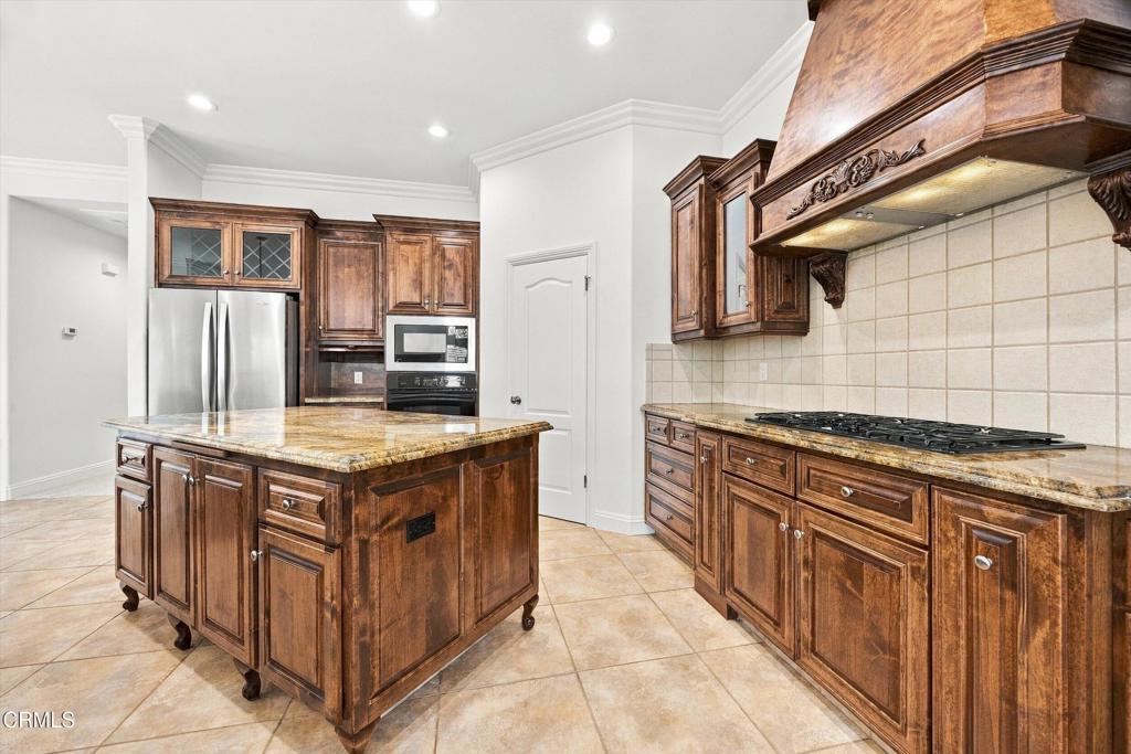 1910 Heaton Street Property Photo 43