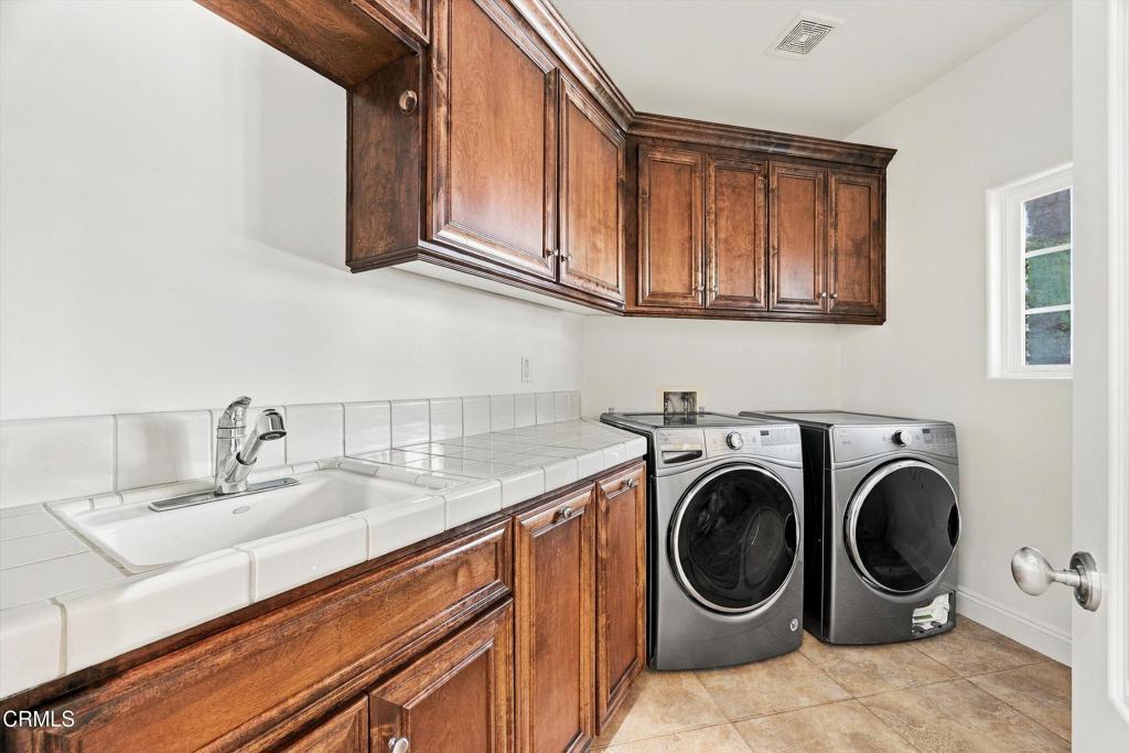 1910 Heaton Street Property Photo 65