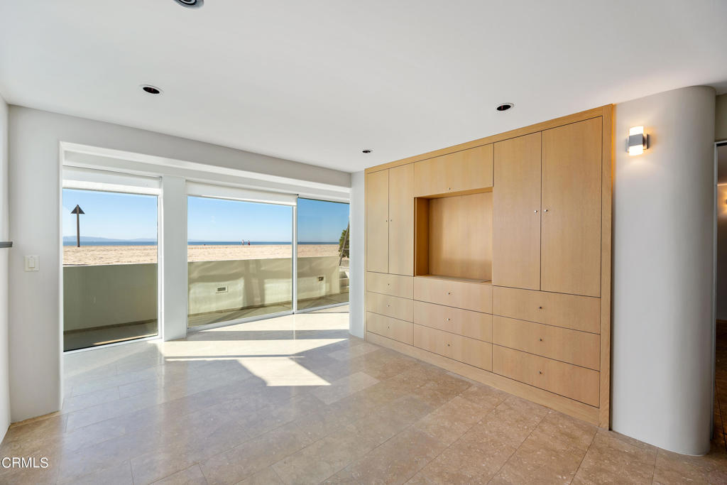 4015 Ocean Drive Property Photo 31