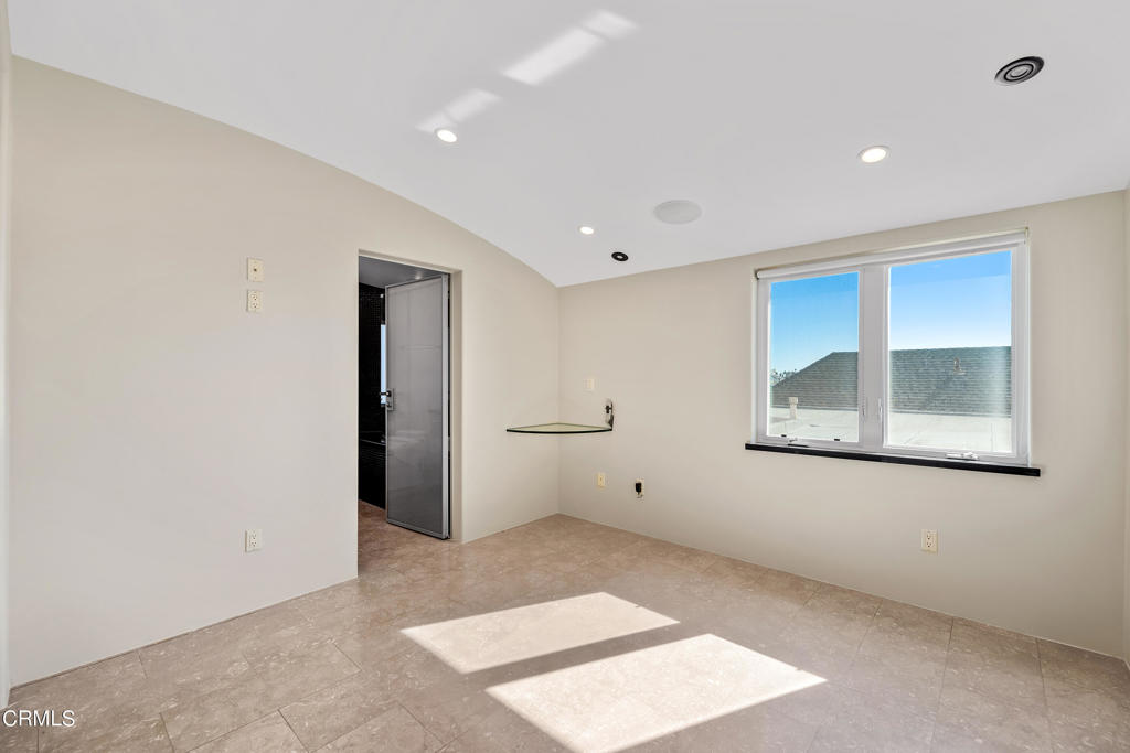 4015 Ocean Drive Property Photo 33