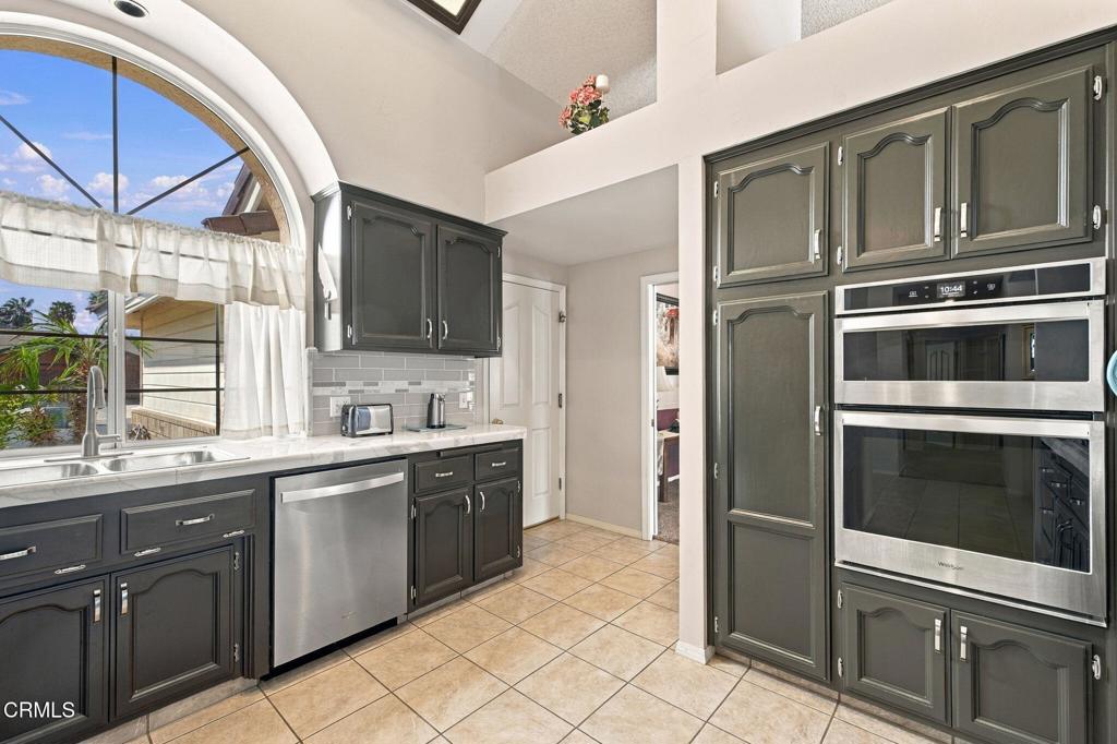 14608 Orchard Crest Avenue Property Photo 15