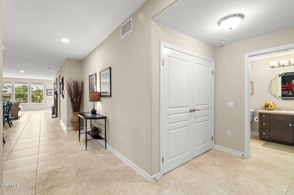 1532 Seabridge Lane Property Photo 4