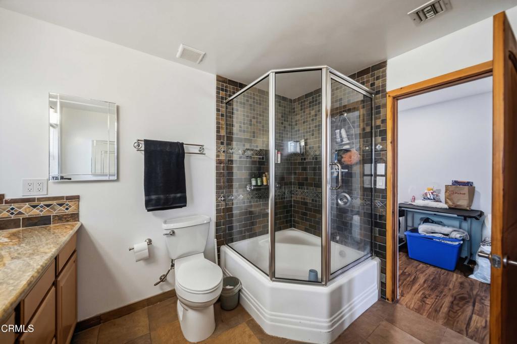 2714 W Avenue M8 Property Photo 14