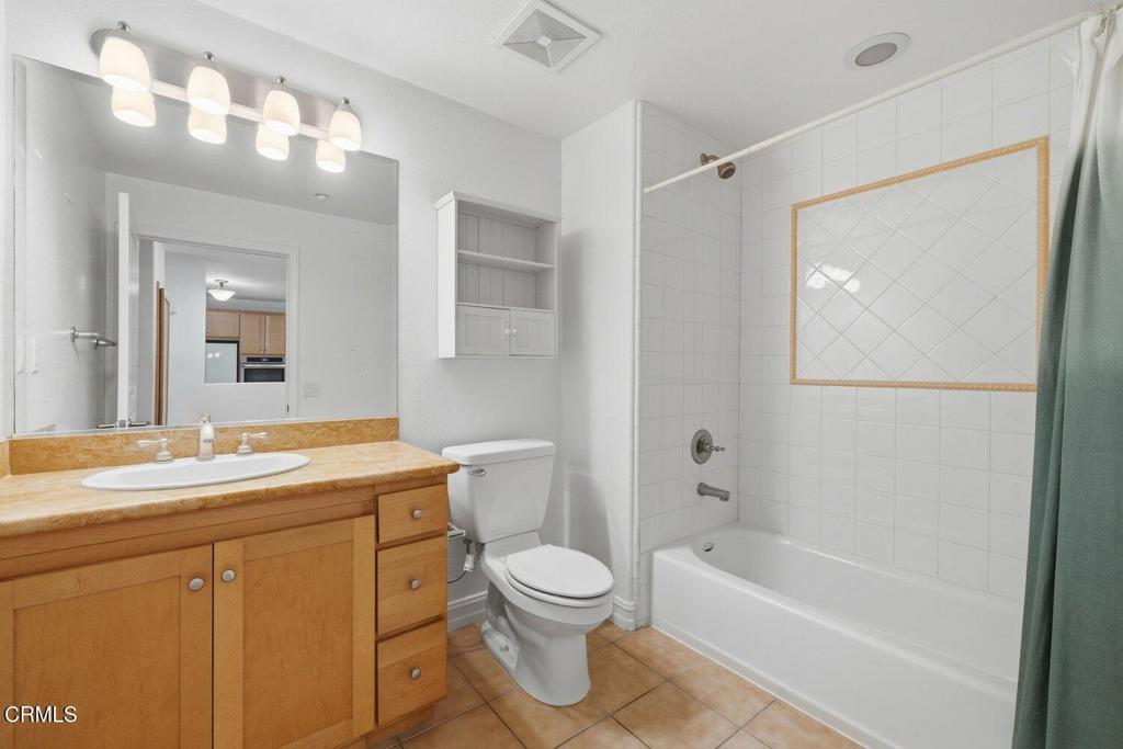 1423 Windshore Way Property Photo 25