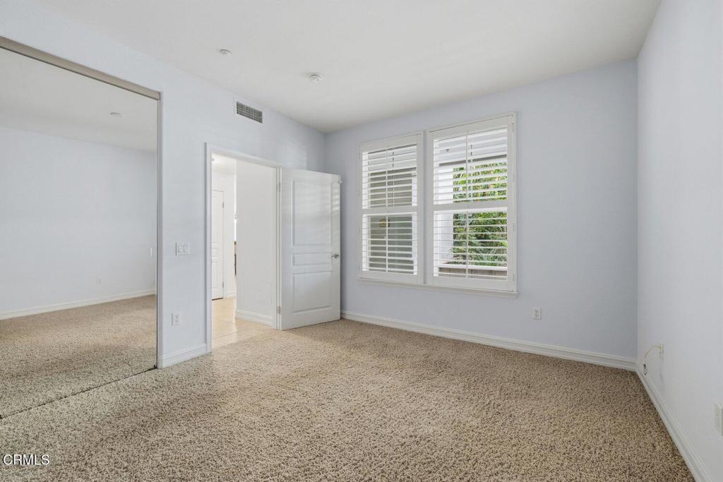 1423 Windshore Way Property Photo 27
