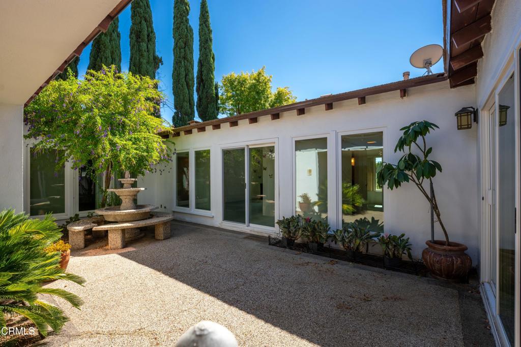 17518 Index Street Property Photo 8