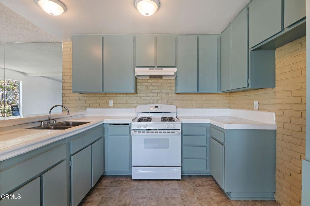 1430 Friedrich Lane A Property Photo 11