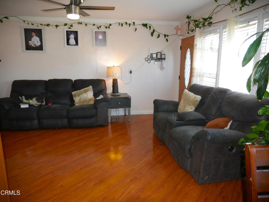 4912 Bradfield Place Property Photo 9
