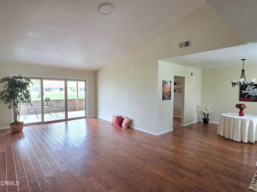 20193 Village 20 Property Photo 5