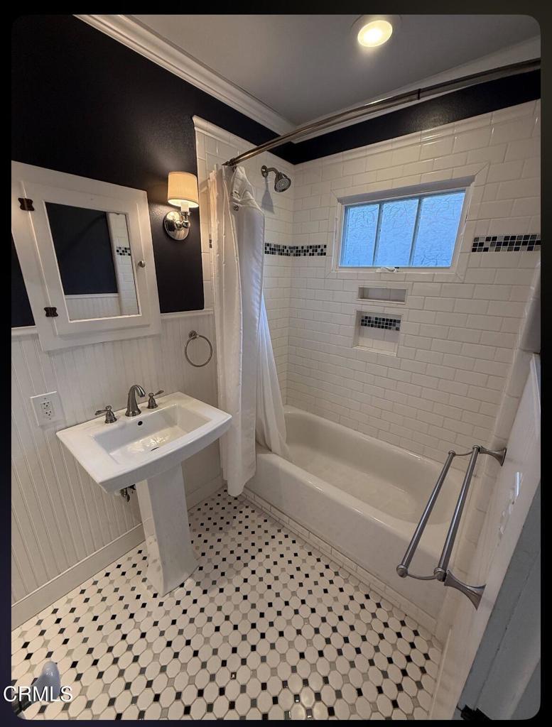101 E Warner Street Property Photo 11