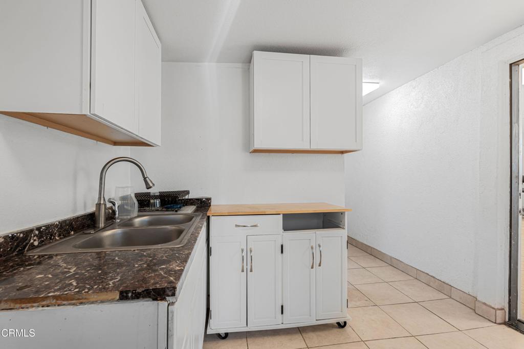 14476 Avenida Colonia Property Photo 30