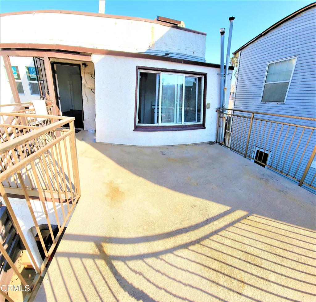 1132 Hingham Lane B Property Photo 1