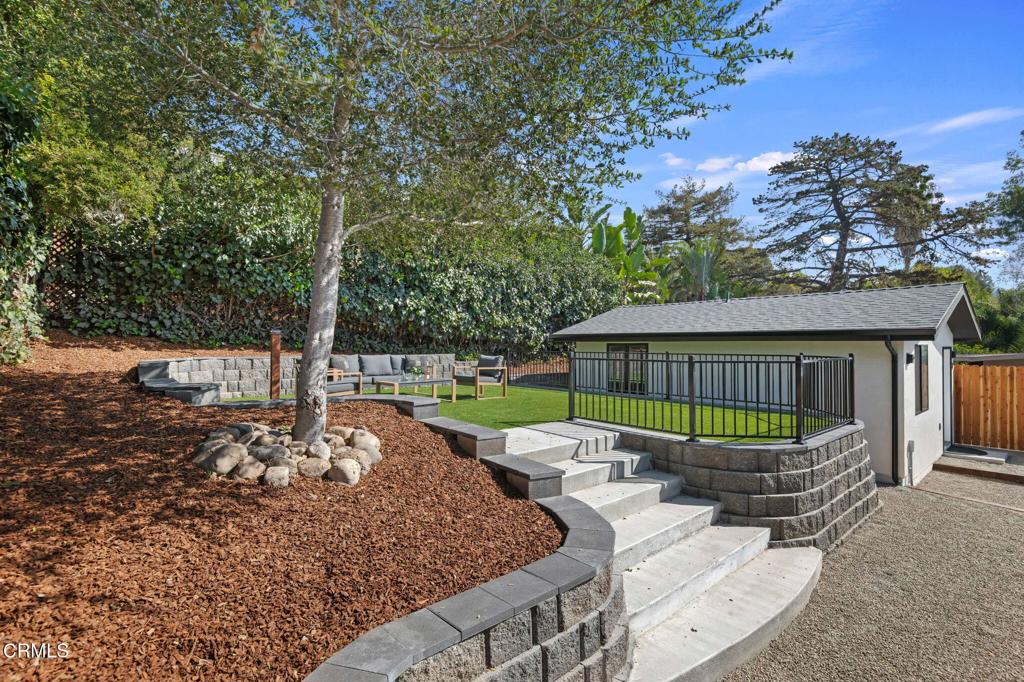 2848 Foothill Road Property Photo 18