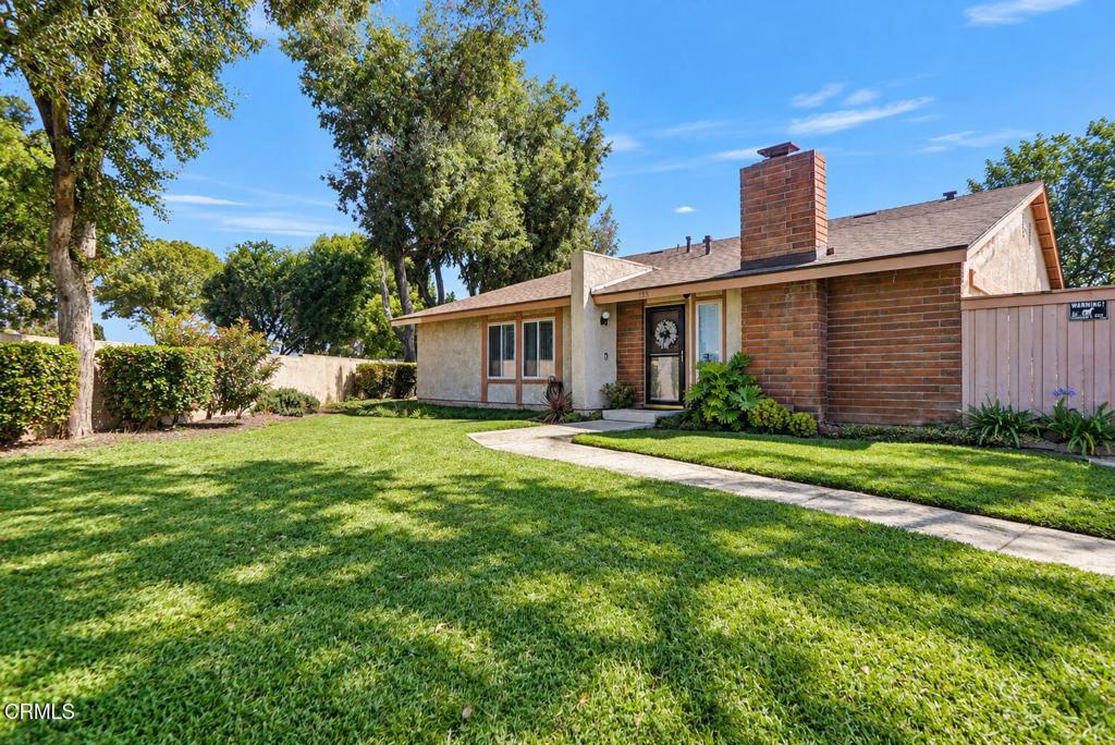 723 Nandina Place Property Photo 3