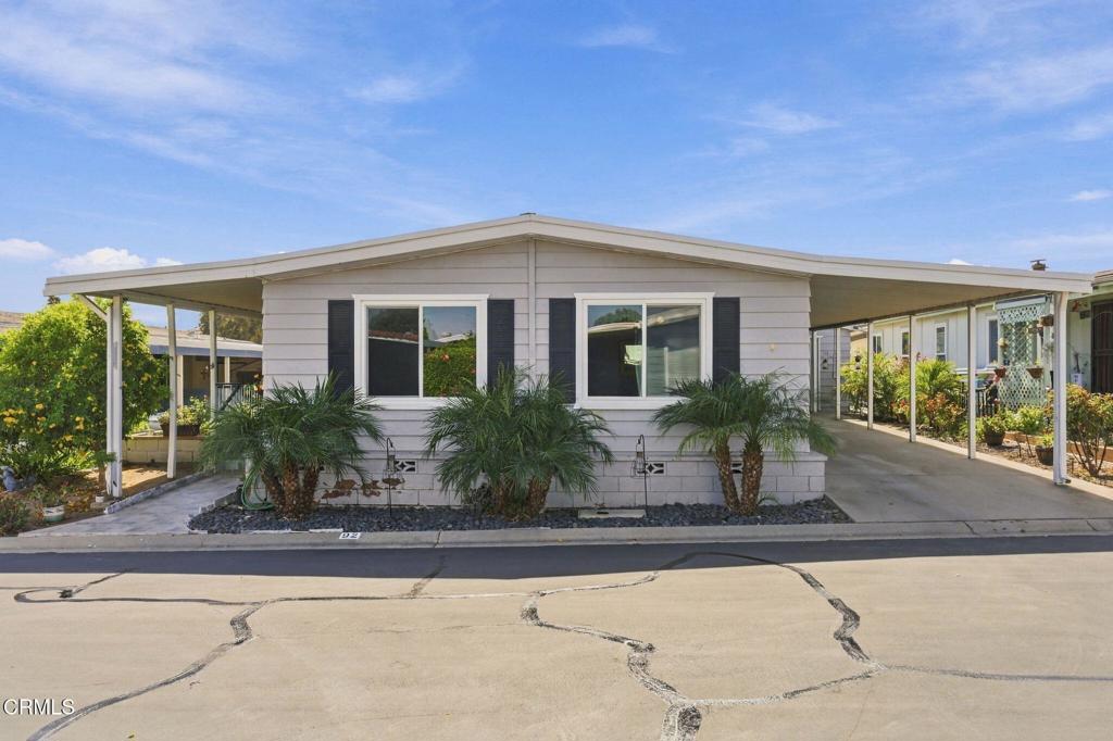 92 Poinsettia Gardens Drive Property Photo