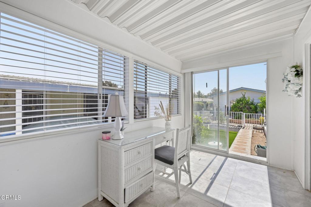 92 Poinsettia Gardens Drive Property Photo 36