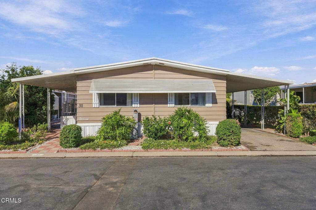 500 W Santa Maria Street 31 Property Photo 1