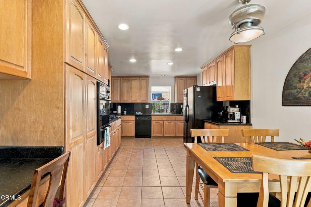 16351 Labrador Street Property Photo 4