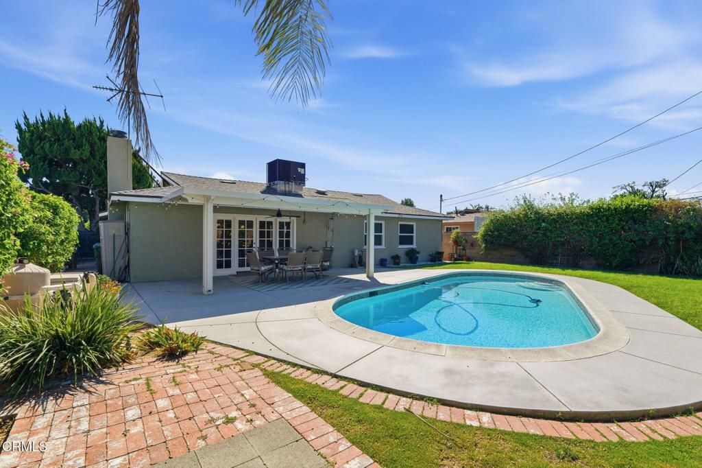 16351 Labrador Street Property Photo 16