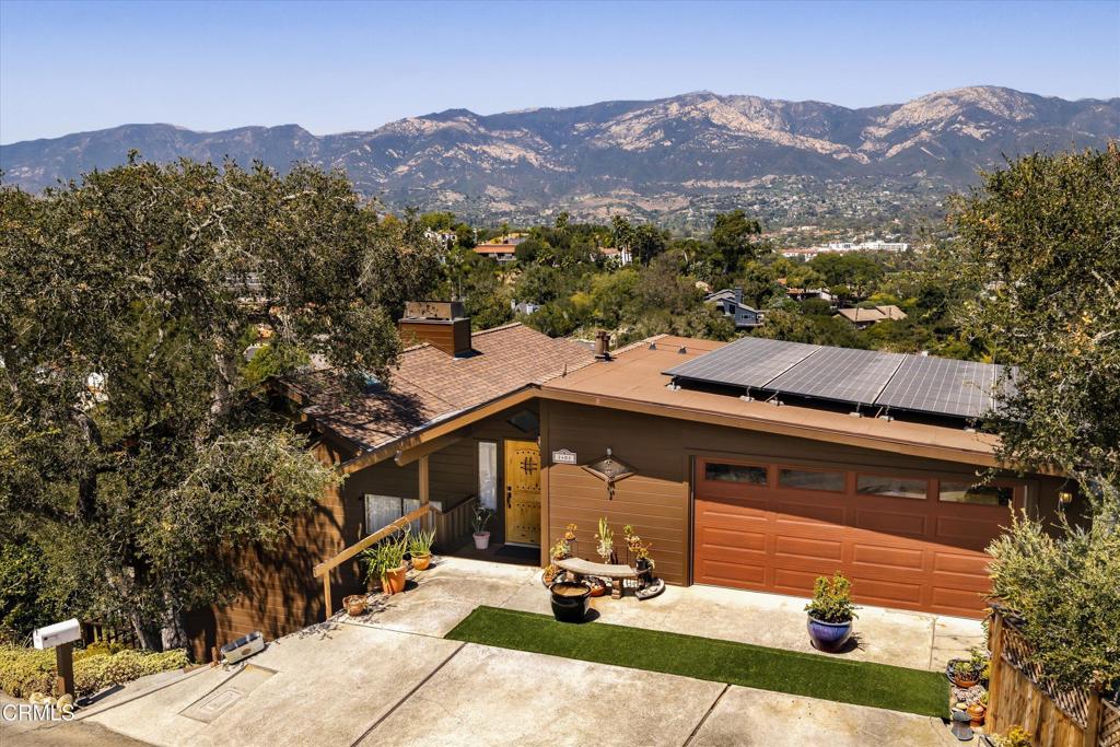 1401 La Cima Road Property Photo 1