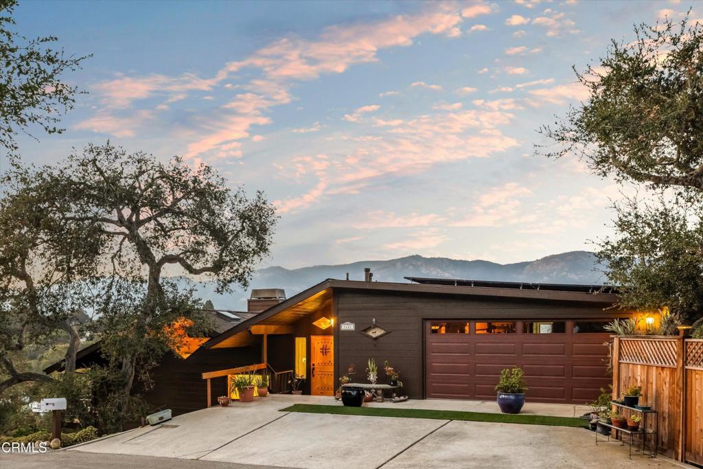 1401 La Cima Road Property Photo 2