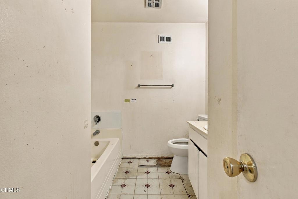 1819 La Puerta Avenue Property Photo 12