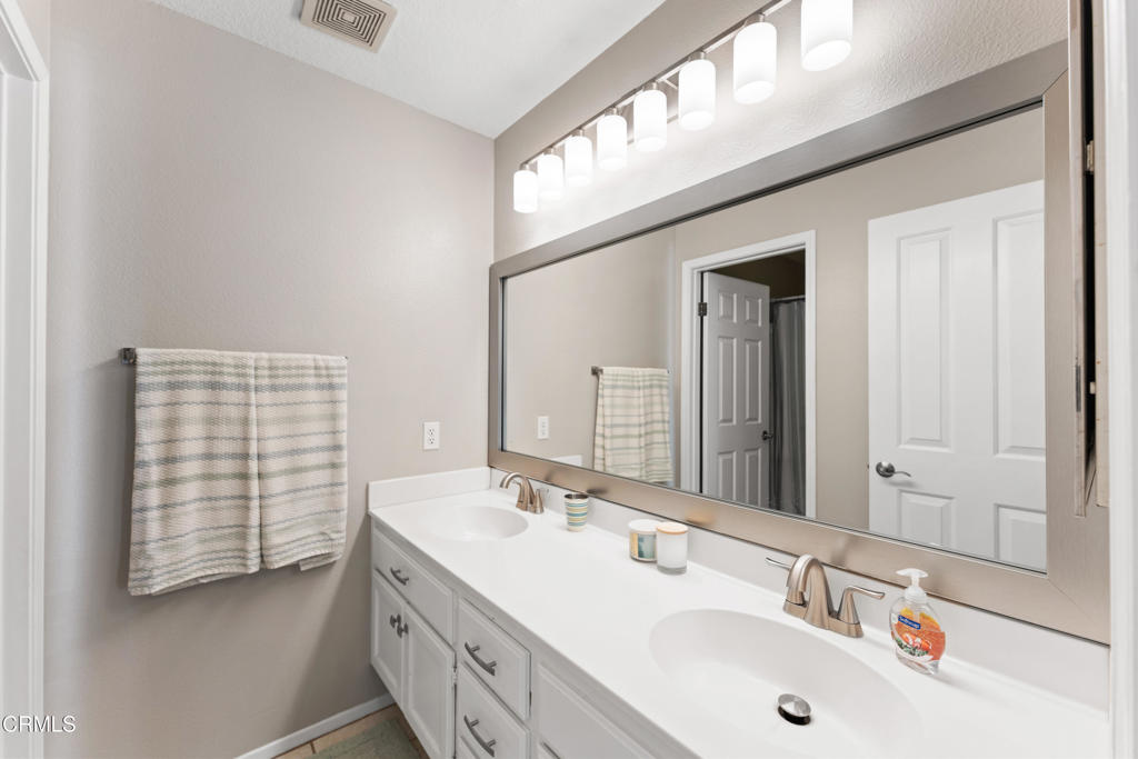 7805 Redondo Street Property Photo 15