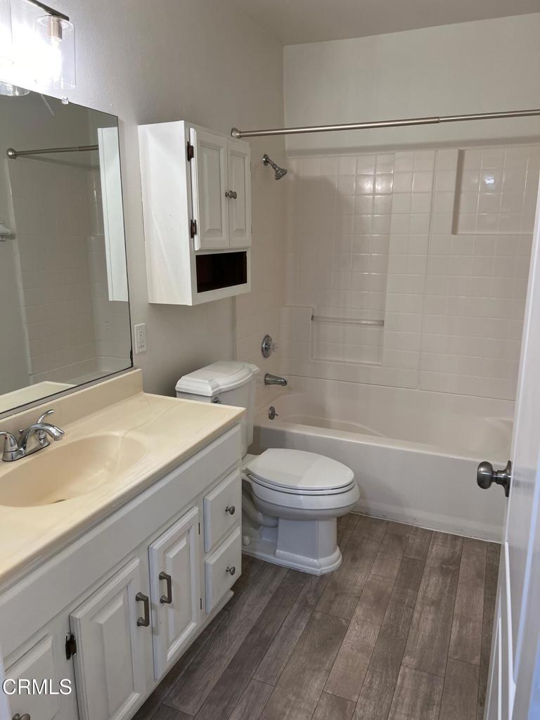 1300 Saratoga Avenue 1409 Property Photo 14