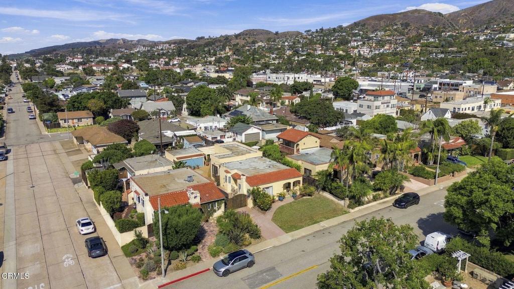 111 S Catalina Street Property Photo 41