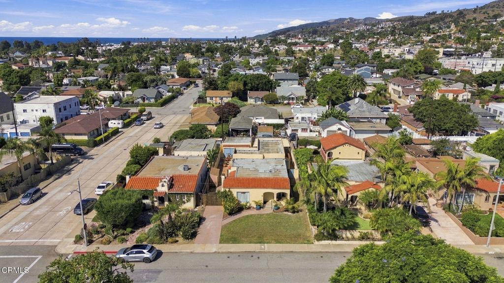111 S Catalina Street Property Photo 42