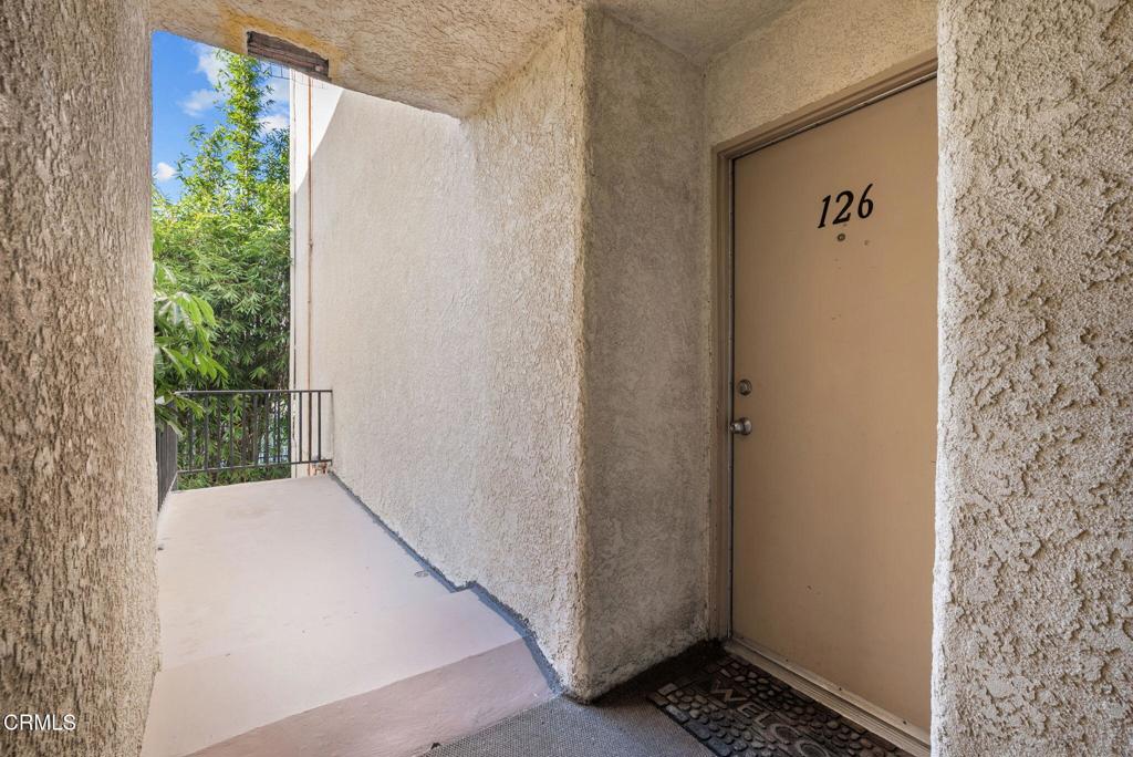 5325 Newcastle Avenue 126 Property Photo 2