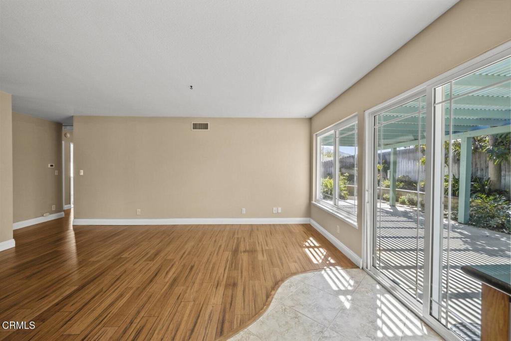 327 Otono Court Property Photo 13