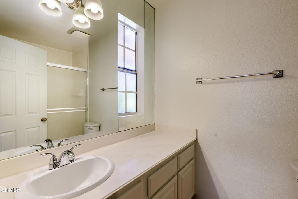 6131 Fremont Circle Property Photo 20