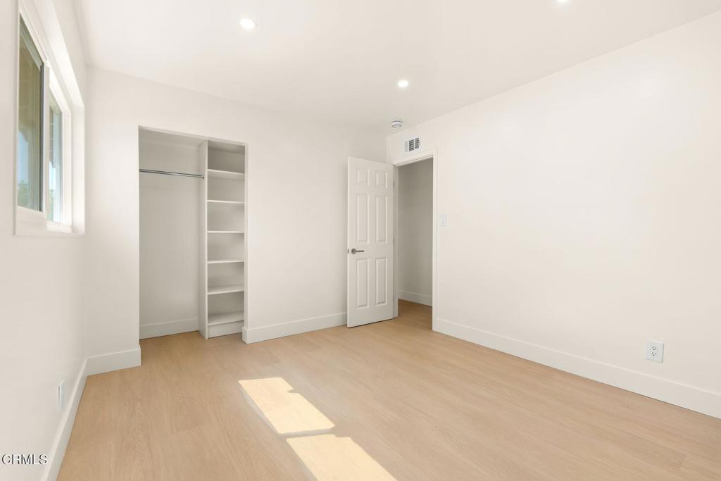 585 Wendy Property Photo 32